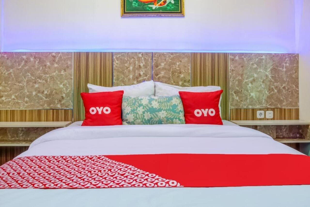 Oyo 3831 Pelangi Residence Syariah Solo Dış mekan fotoğraf